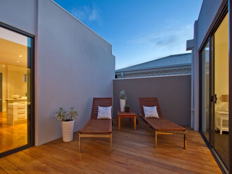 Gallery: 40B Chelsea Road
