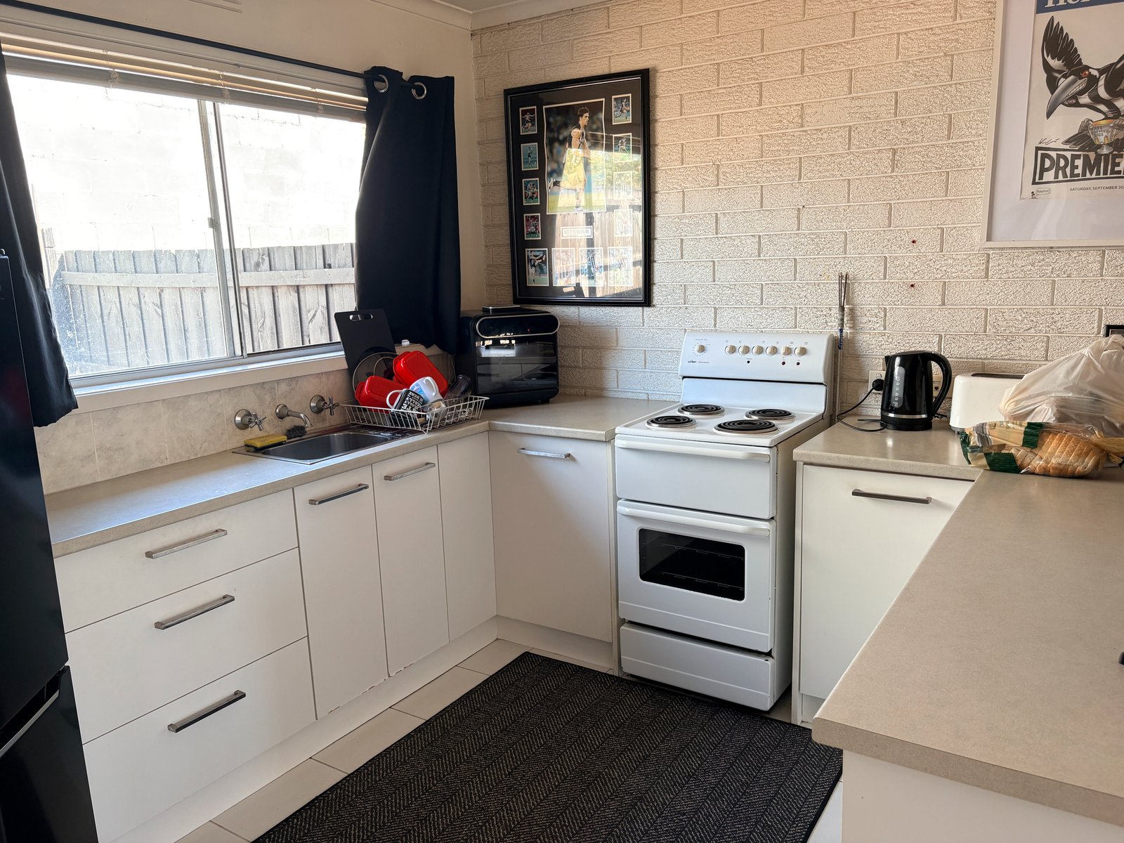 Gallery: 4/1-3 Barton Street