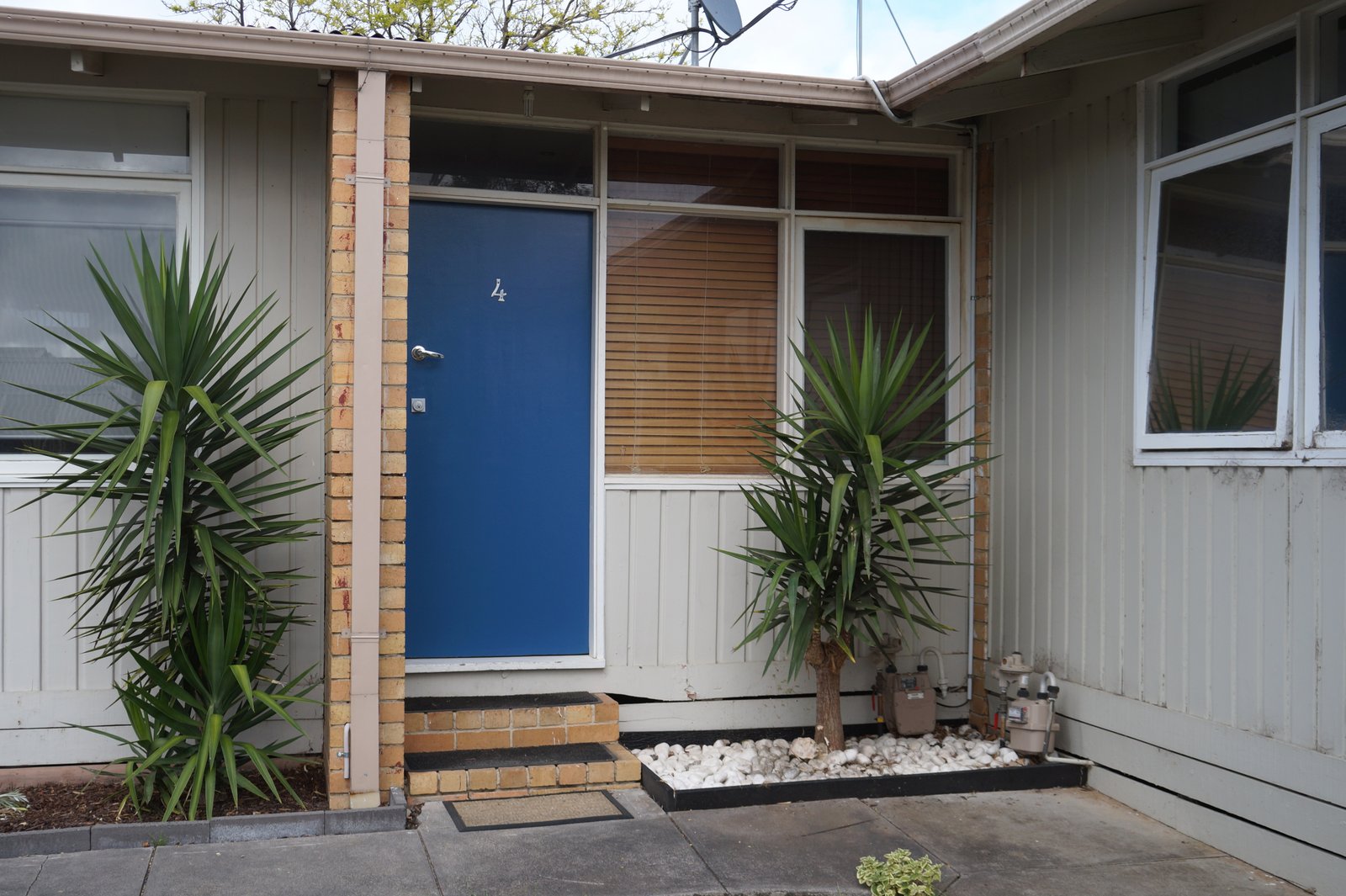 Gallery: 4/1-3 Berry Avenue