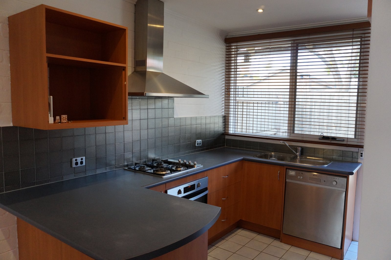 Gallery: 4/1-3 Berry Avenue