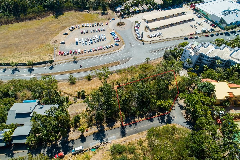 41-45 Stonehaven Court AIRLIE BEACH 2