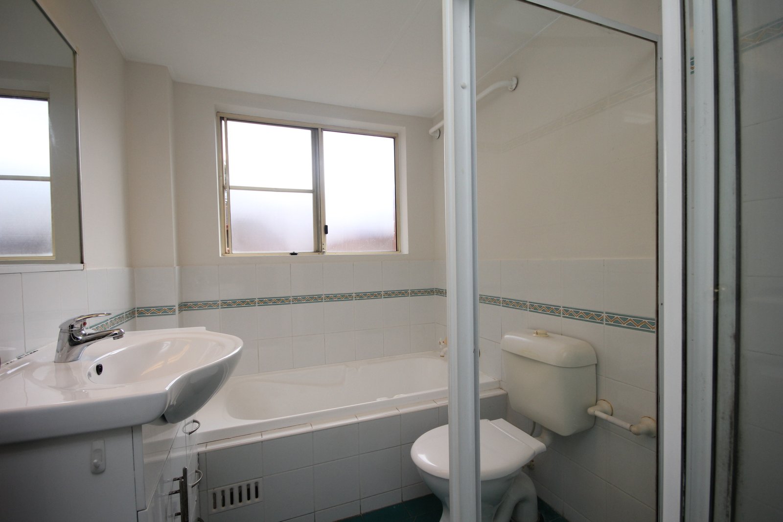 4/1-5 Hampden Street BEVERLY HILLS 5