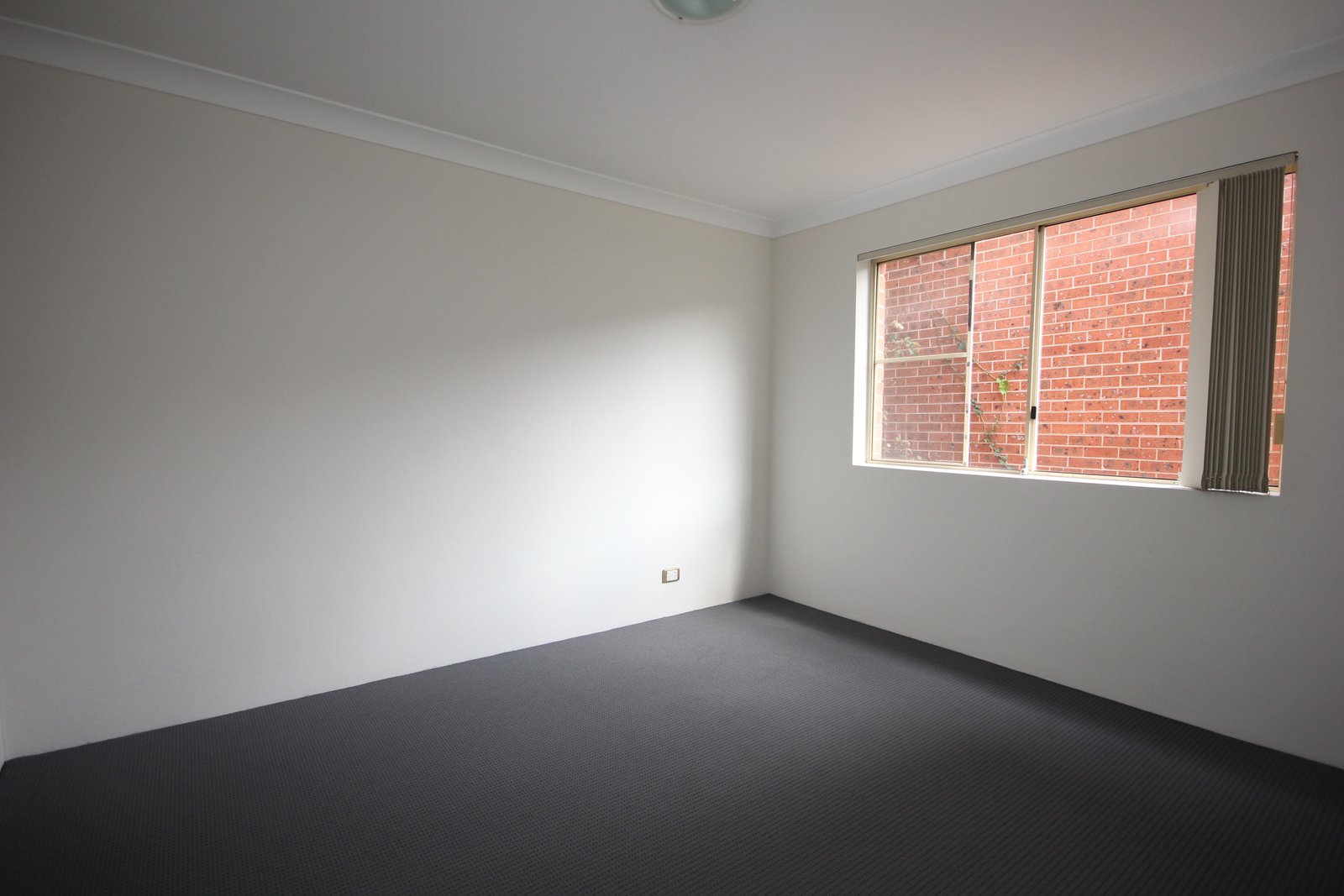 4/1-5 Hampden Street BEVERLY HILLS 6