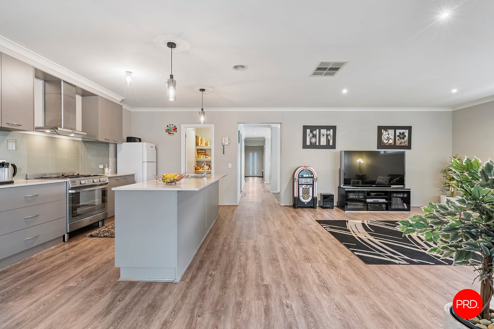 41 Amara Way KANGAROO FLAT 6