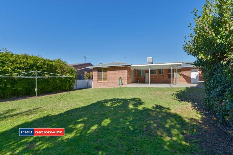 41 Amaroo Road TAMWORTH 9