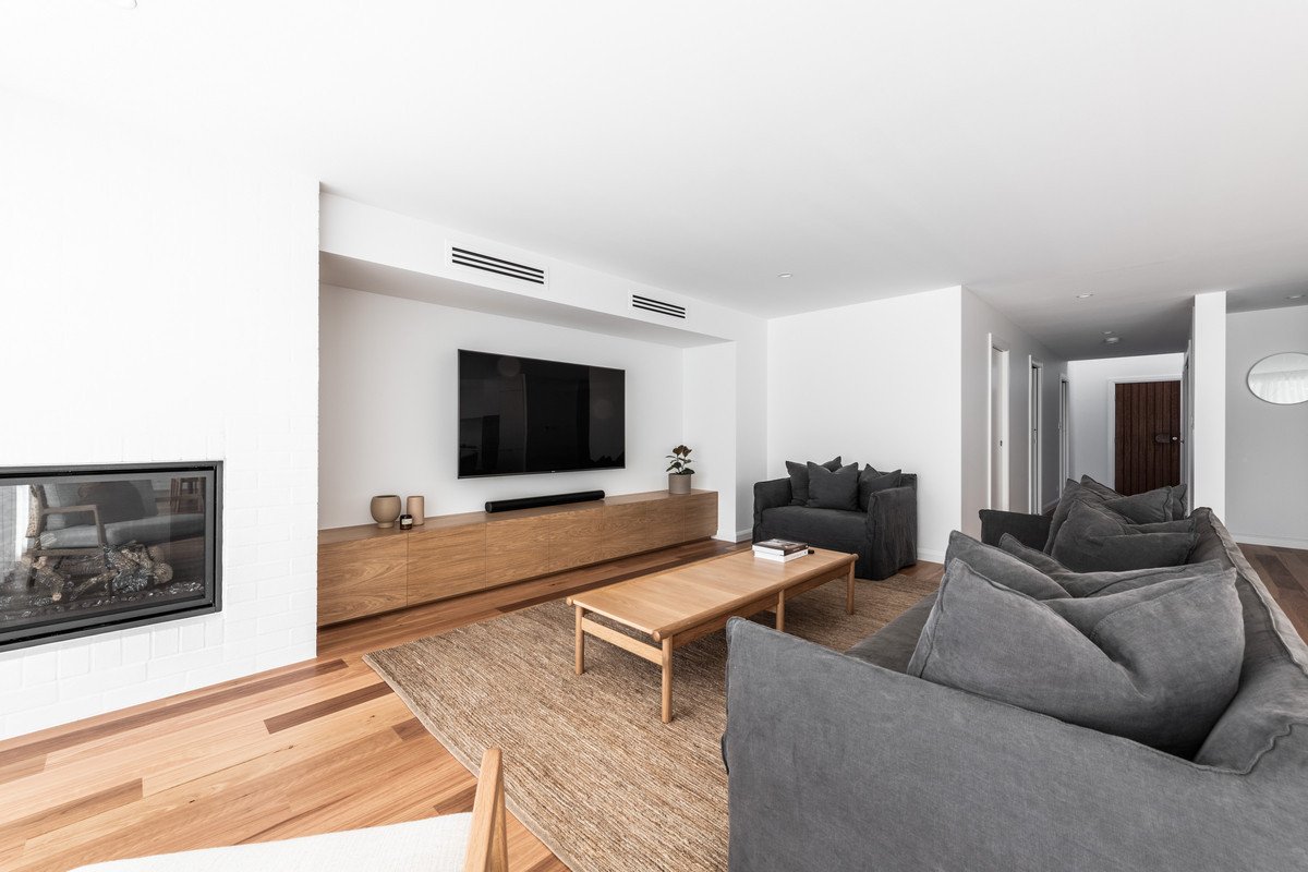 41 Aruma Avenue Burleigh Waters 11