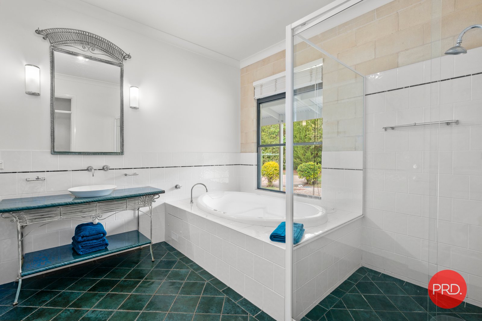 41 Bakker Drive BONVILLE 18