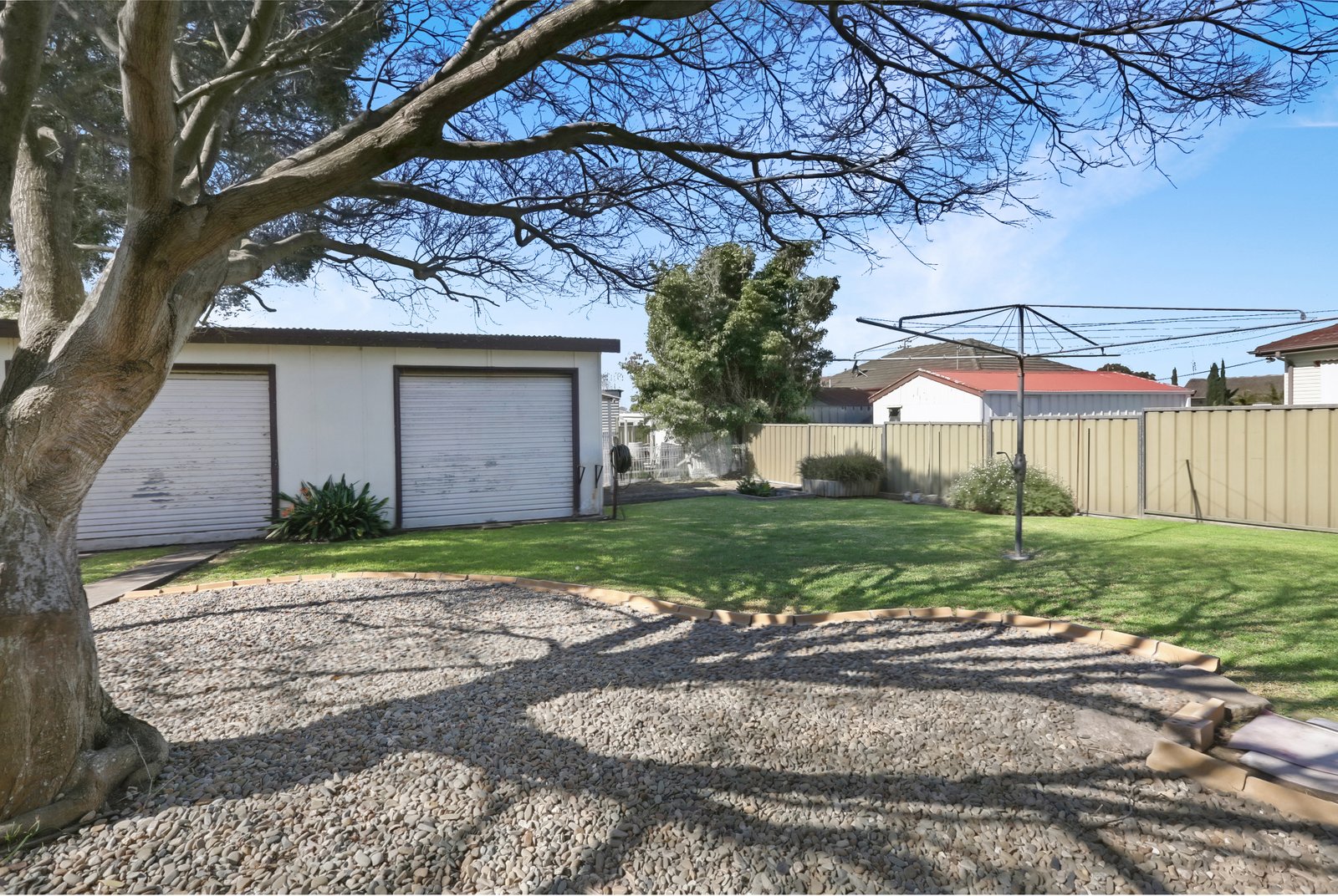 41 Beaton Street LAKE ILLAWARRA 7