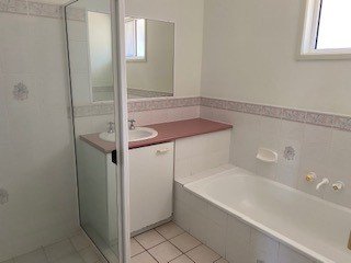 41 BELTANA Drive BOYNE ISLAND 4