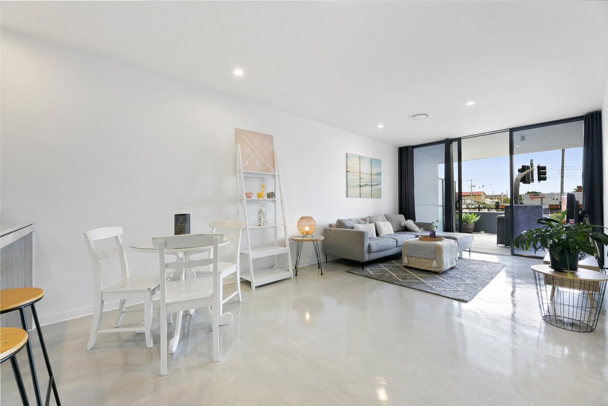 4/1 Bondi Avenue Mermaid Beach 4