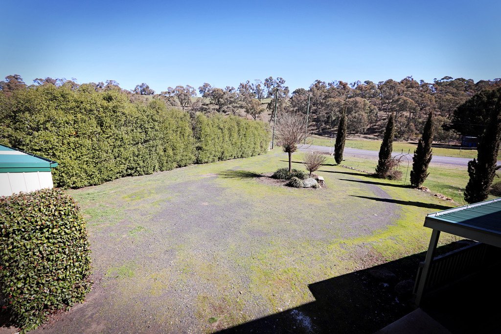 41 Booth Street TUMBARUMBA 2