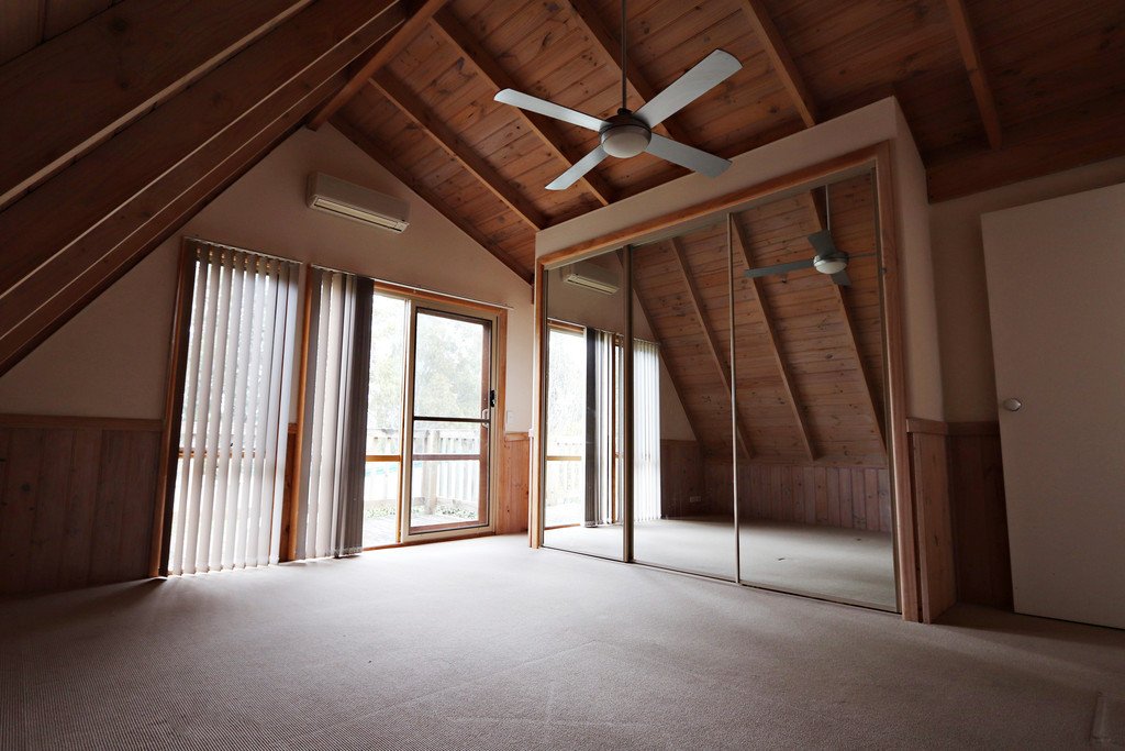 41 Booth Street TUMBARUMBA 12