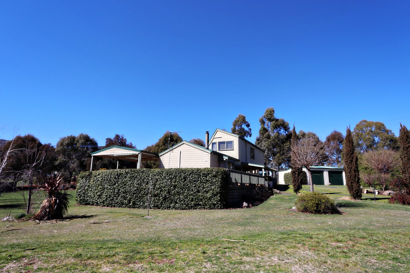 41 Booth Street TUMBARUMBA 17