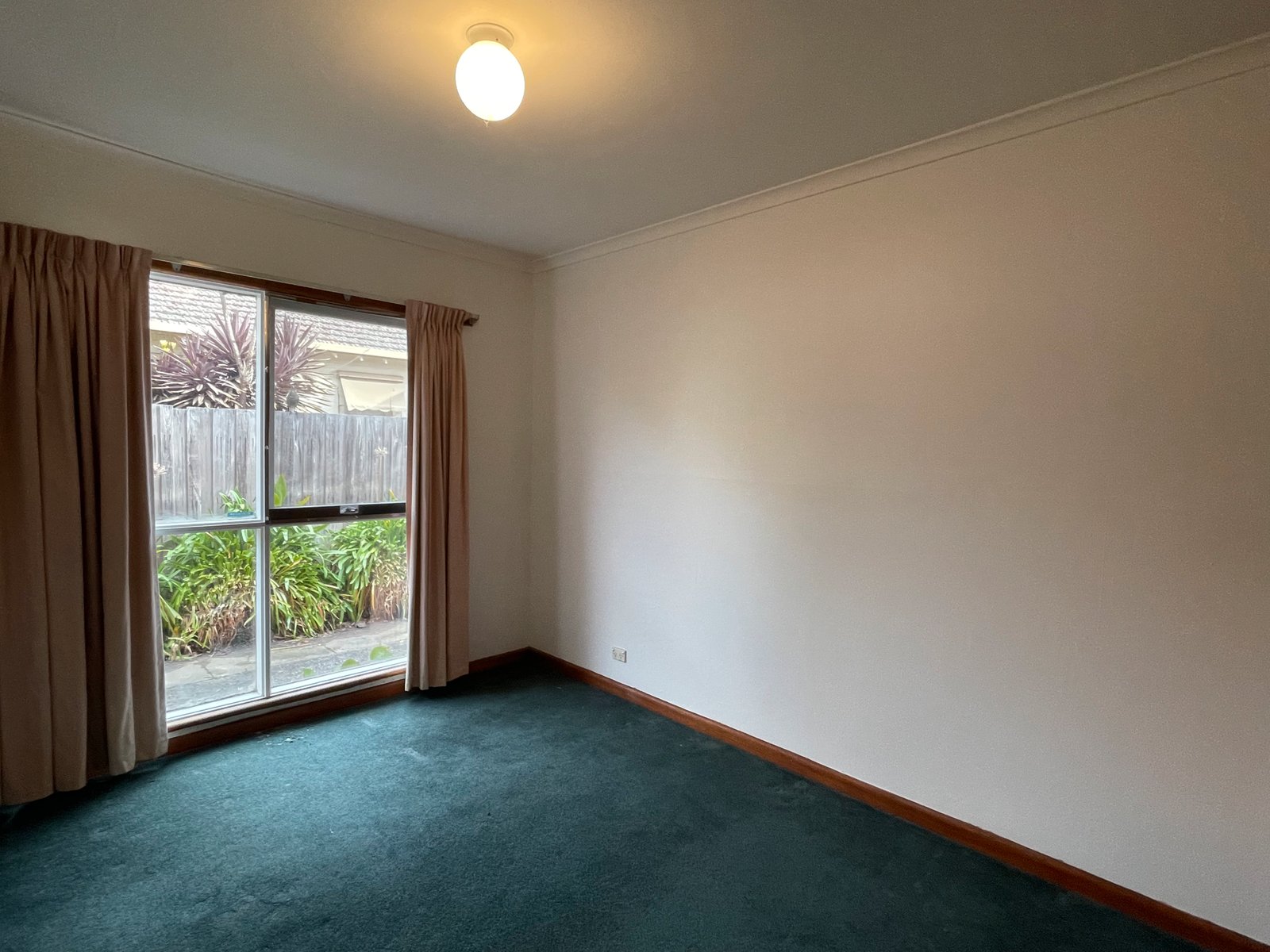 Gallery: 41 Bowen Street