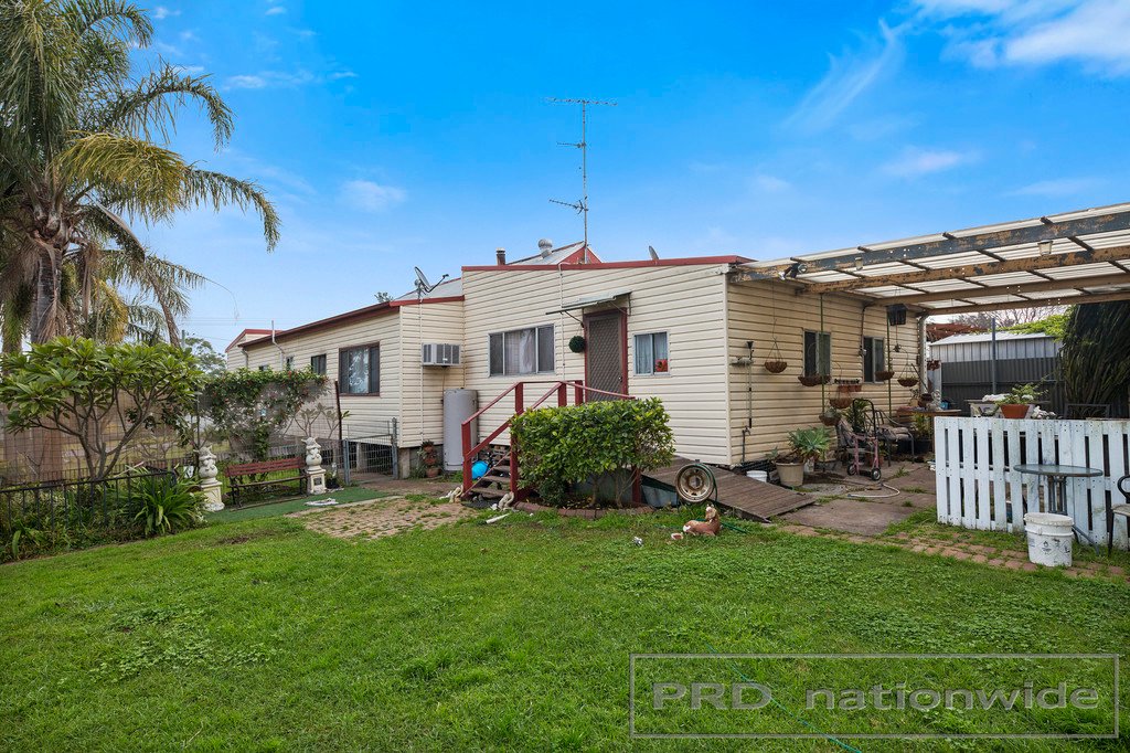 41 Branxton Street GRETA 12