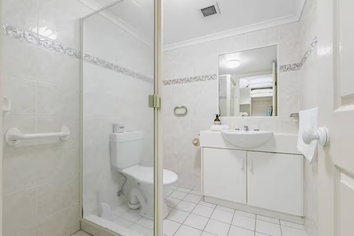 4/1 Burleigh Street BURLEIGH HEADS 10