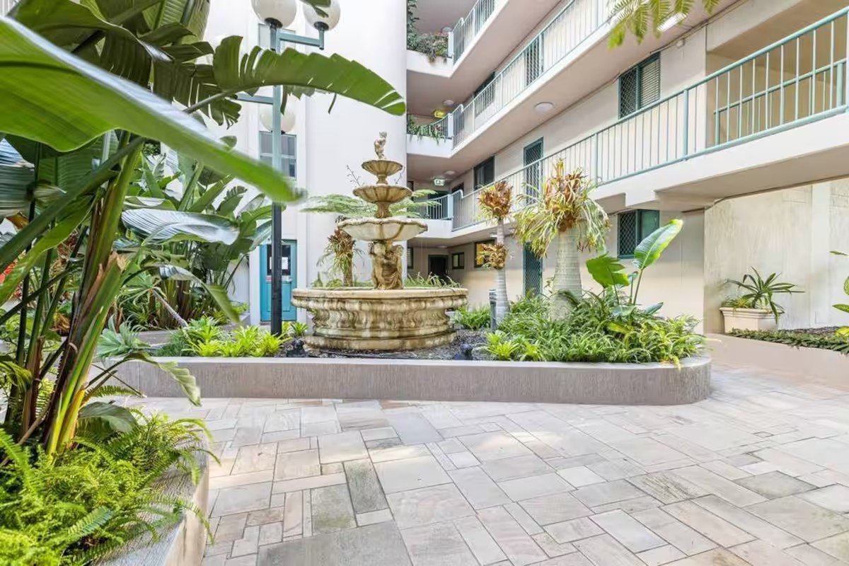 4/1 Burleigh Street BURLEIGH HEADS 15