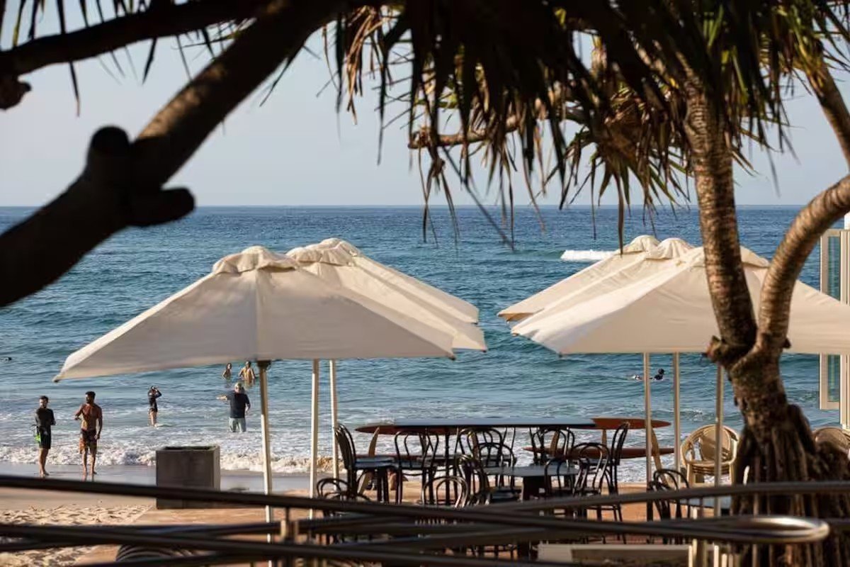 4/1 Burleigh Street BURLEIGH HEADS 18