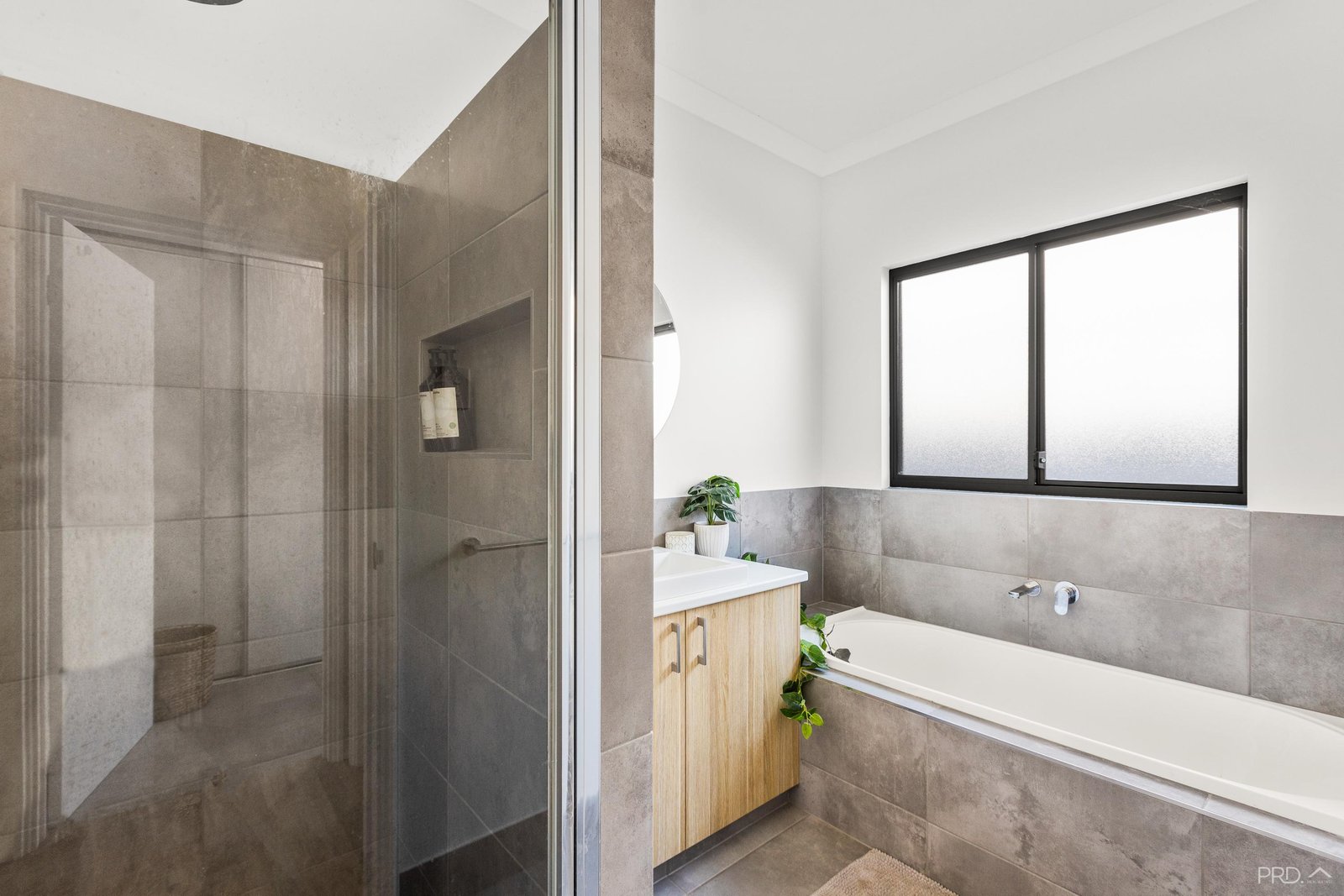 41 Cajuput Crescent DJUGUN 3