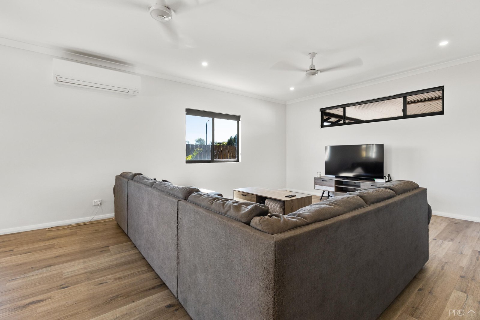 41 Cajuput Crescent DJUGUN 9