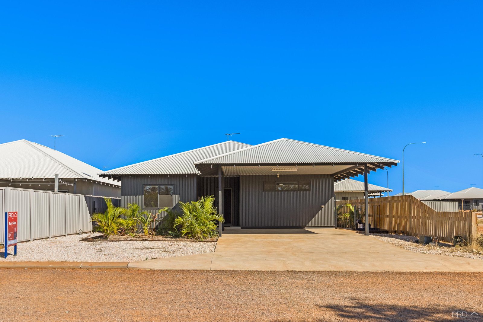 41 Cajuput Crescent DJUGUN 21