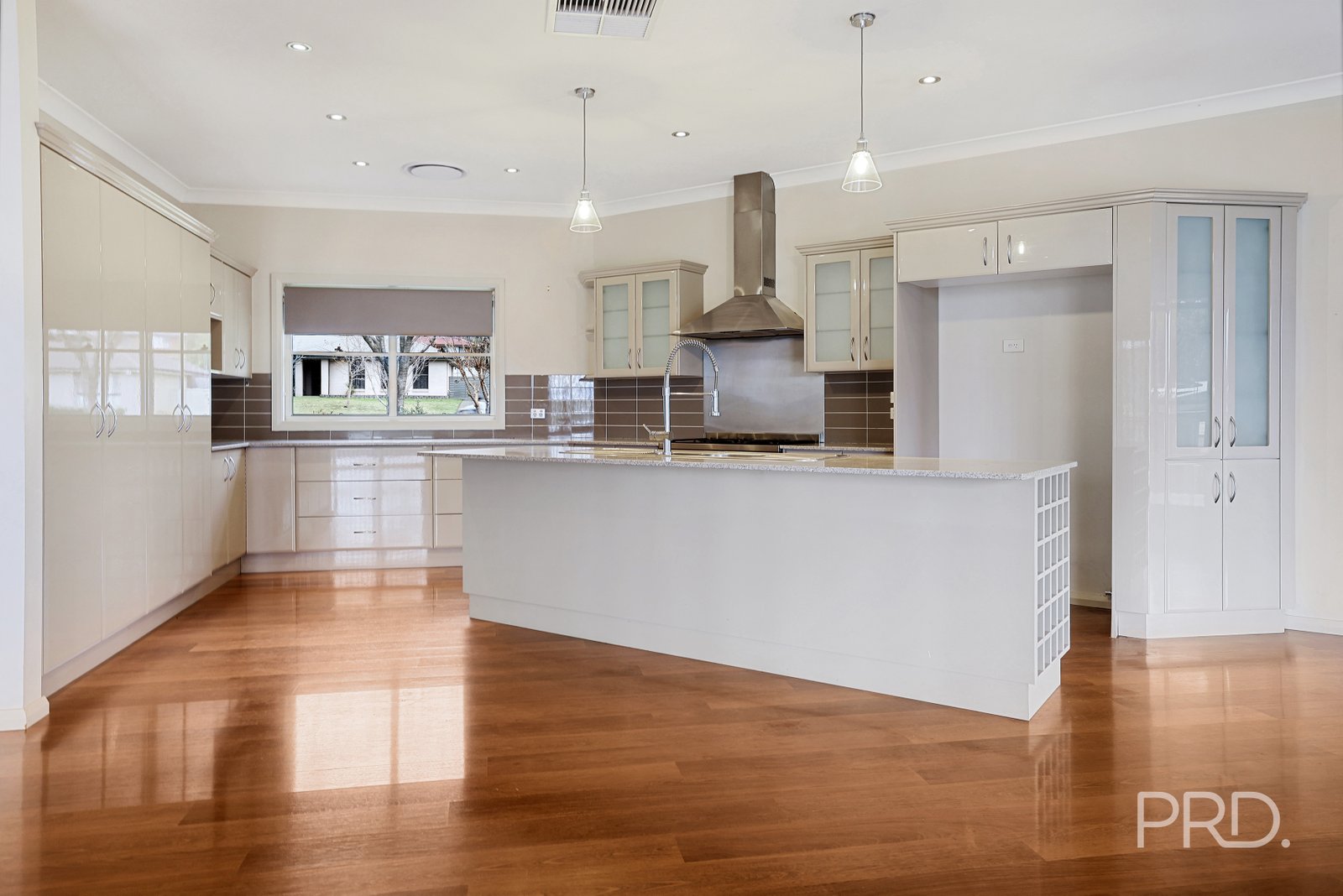41 Campbell Road CALALA 11