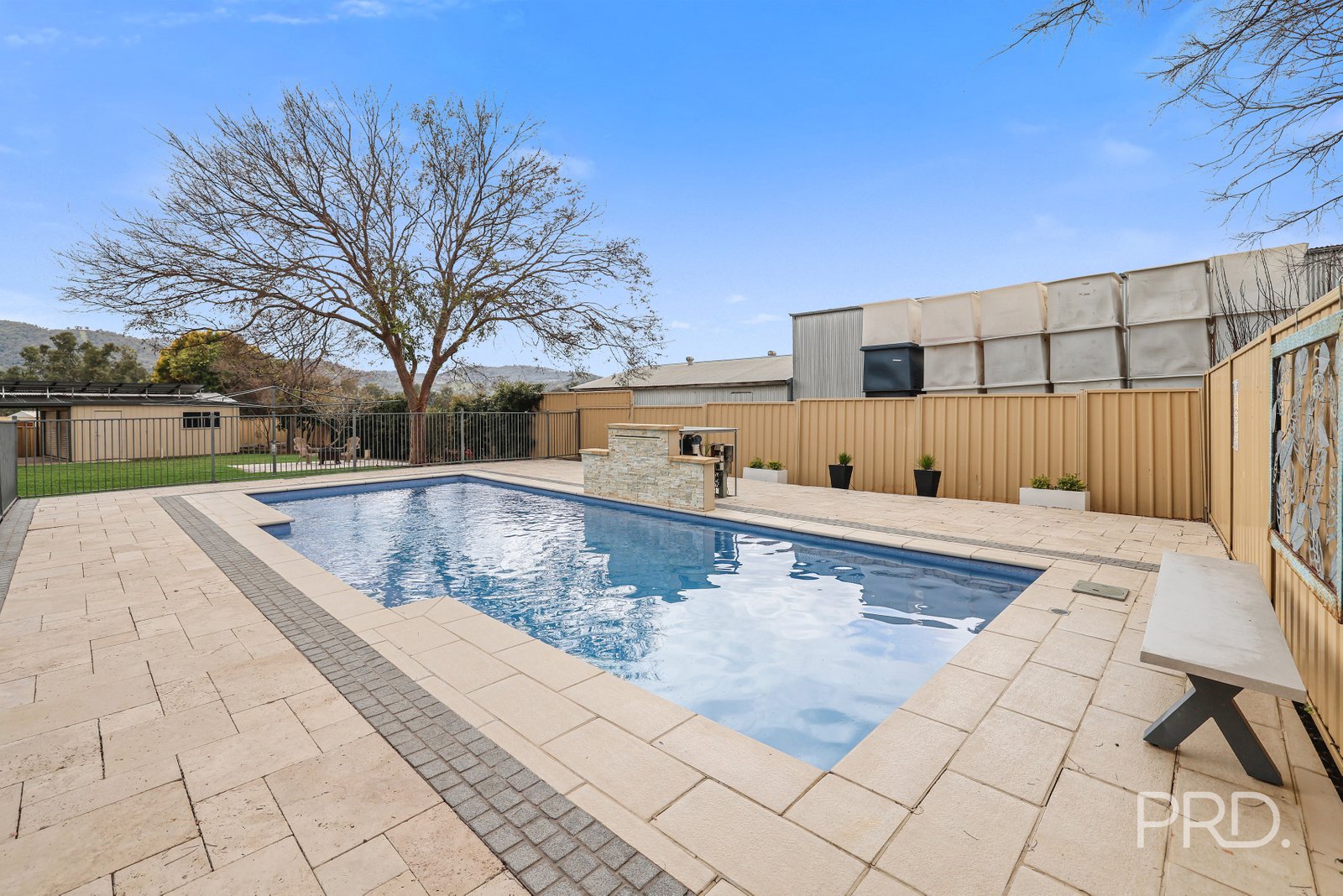 41 Campbell Road CALALA 27