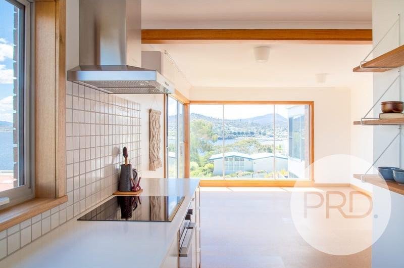 4/1 Chatsworth Street ROSE BAY 2