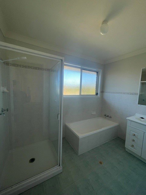 41 Clarance Drive NEW AUCKLAND 16