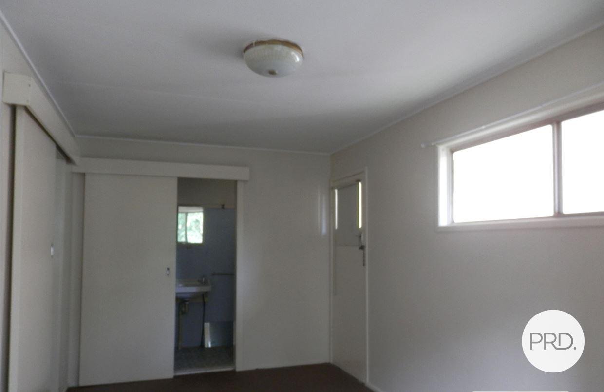 4/1 Collins Street NUNDAH 4