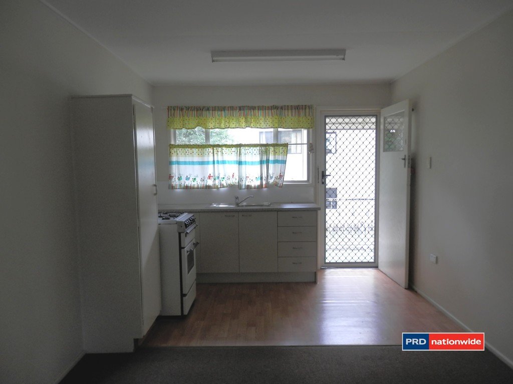 4/1 Collins Street NUNDAH 2