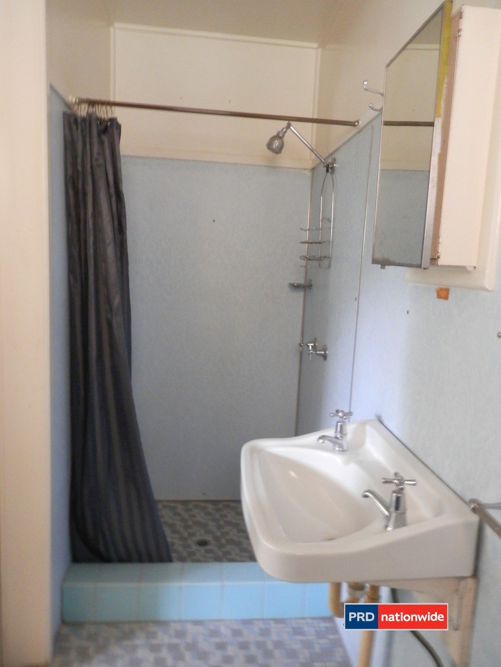 4/1 Collins Street NUNDAH 7