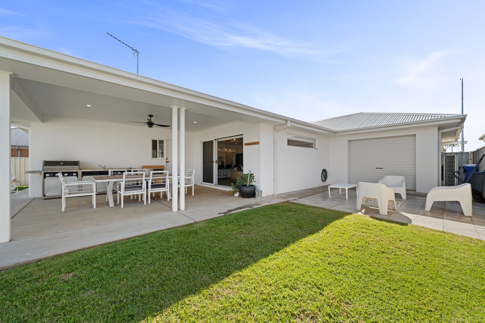 41 Cootamundra Boulevard GOBBAGOMBALIN 23