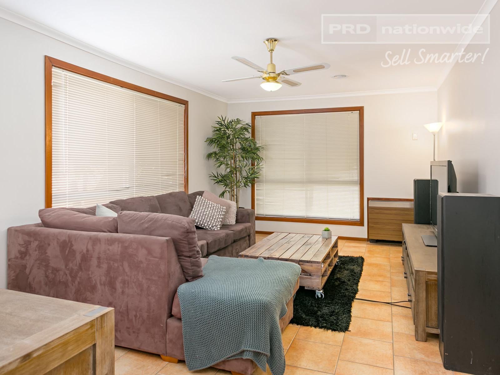 41 Crawford Street FLOWERDALE 2