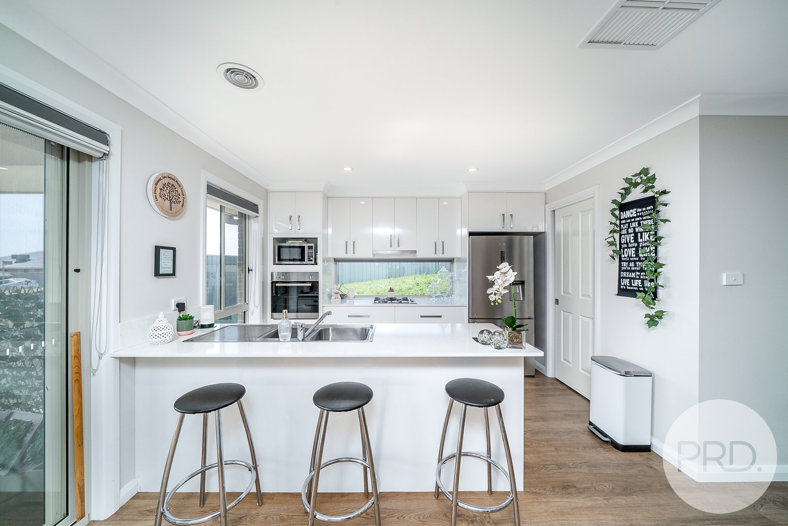 41 Deakin Avenue LLOYD 2