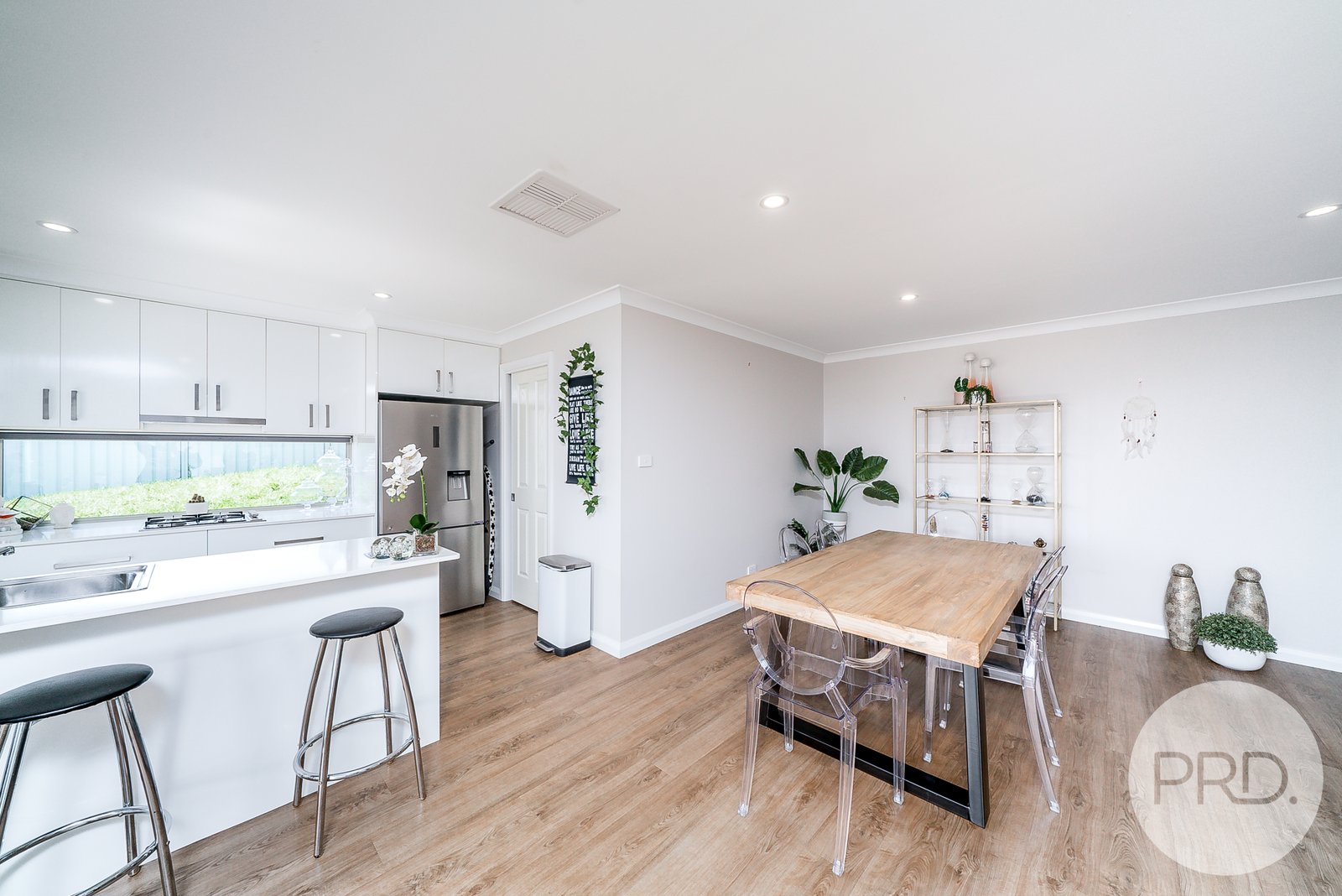 41 Deakin Avenue LLOYD 4