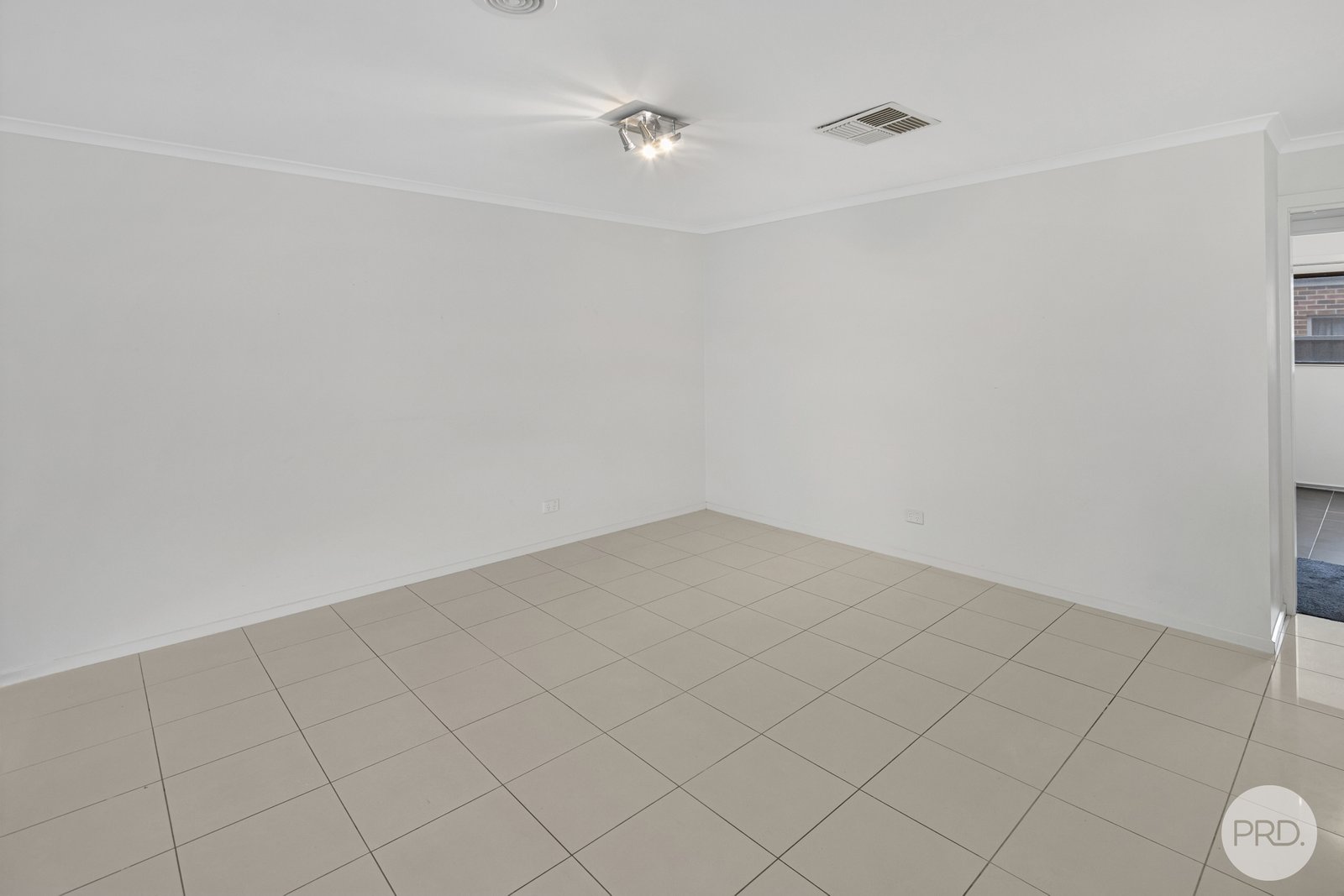 41 Dorset Drive ALFREDTON 4