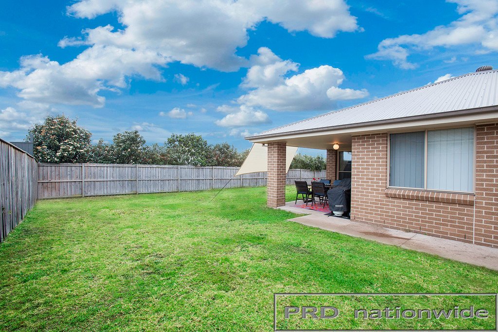 41 Duskdarter St  CHISHOLM 3