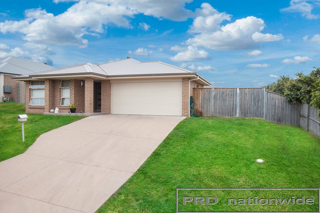 41 Duskdarter St  CHISHOLM 18