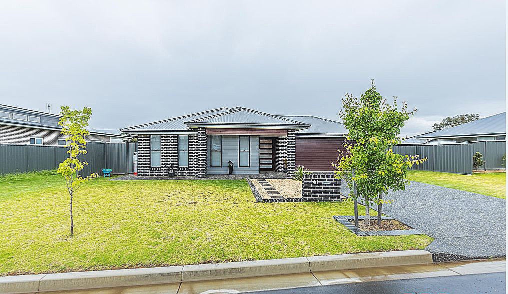 41 Eagle Avenue TAMWORTH 1