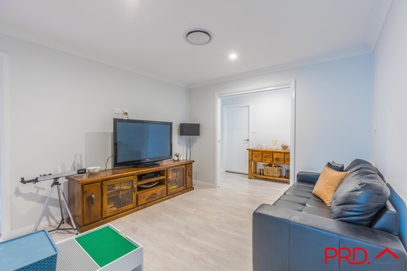 41 Eagle Avenue TAMWORTH 8