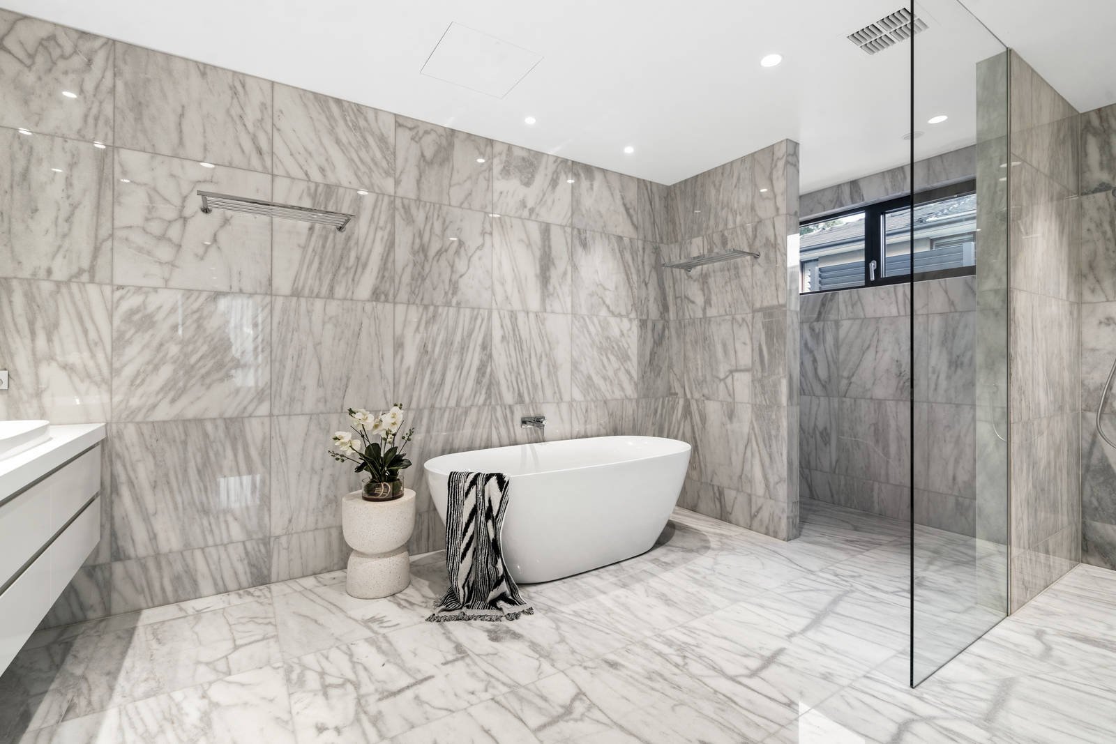 Real Estate and Property in 41 Ellsa Street, Balwyn North, VIC