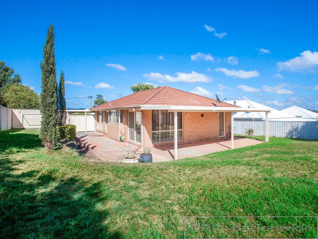 41 Evans Street GRETA 16