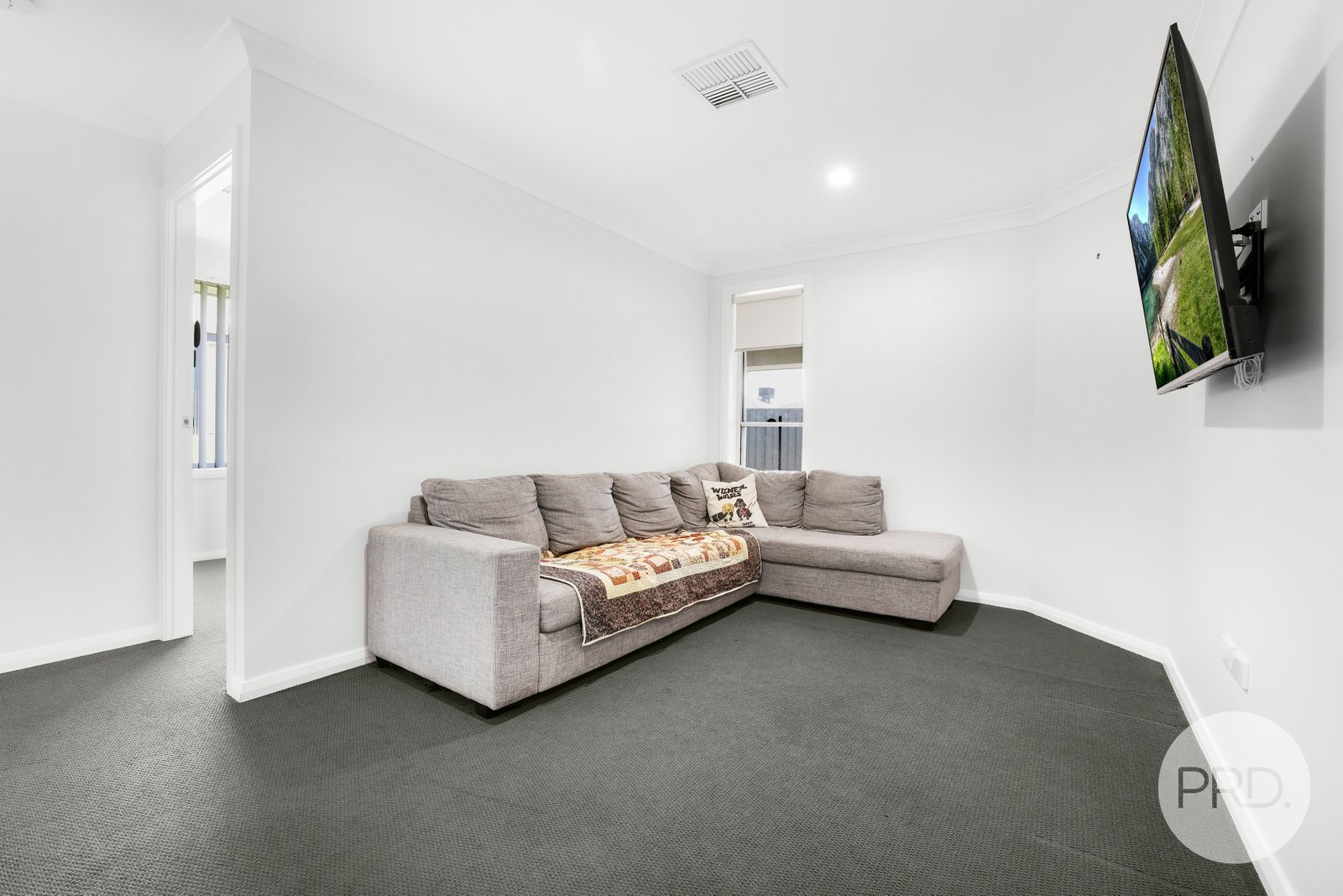 41 Evans Street TAMWORTH 14