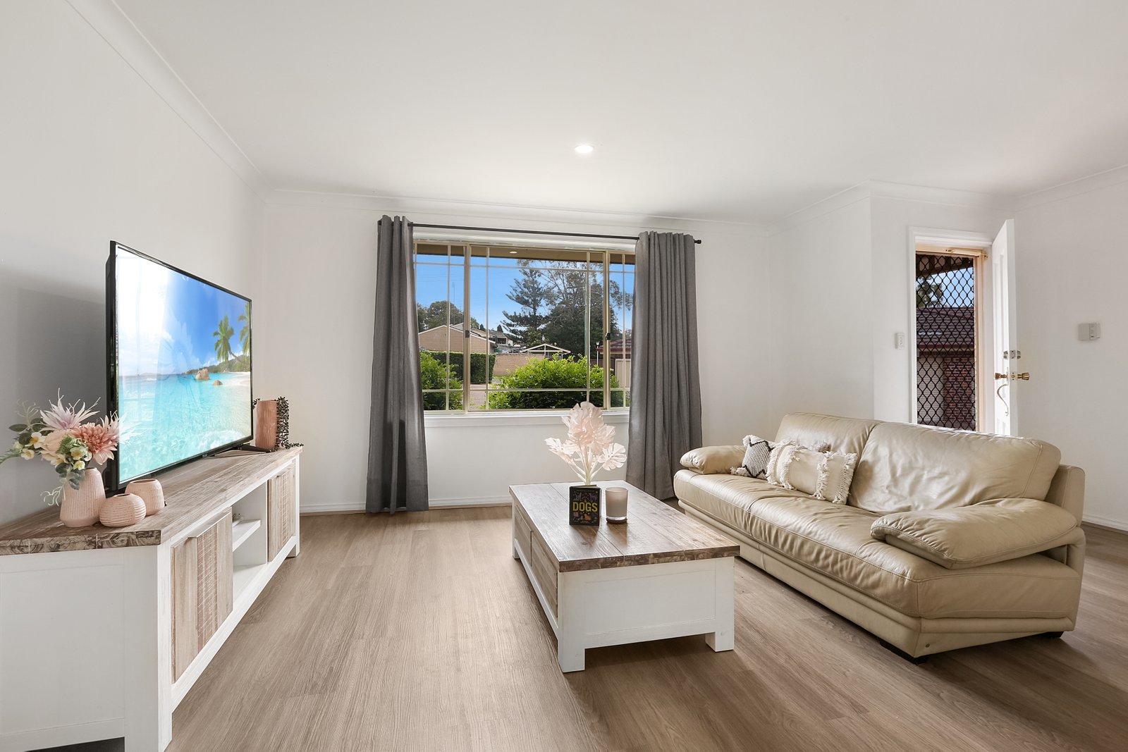 4/1 Gilba Road KOONAWARRA 3