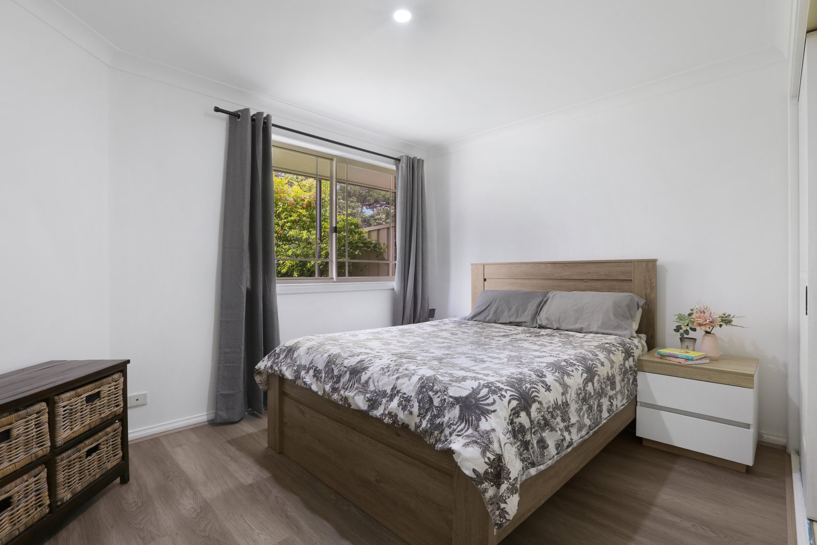 4/1 Gilba Road KOONAWARRA 6