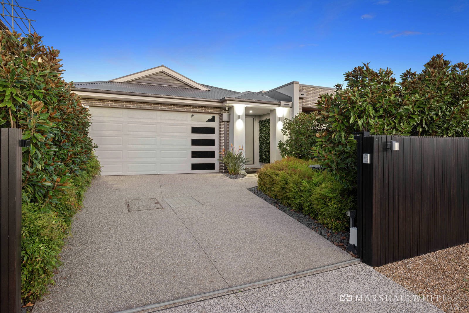 41 Gleneagles Avenue, Mornington, VIC