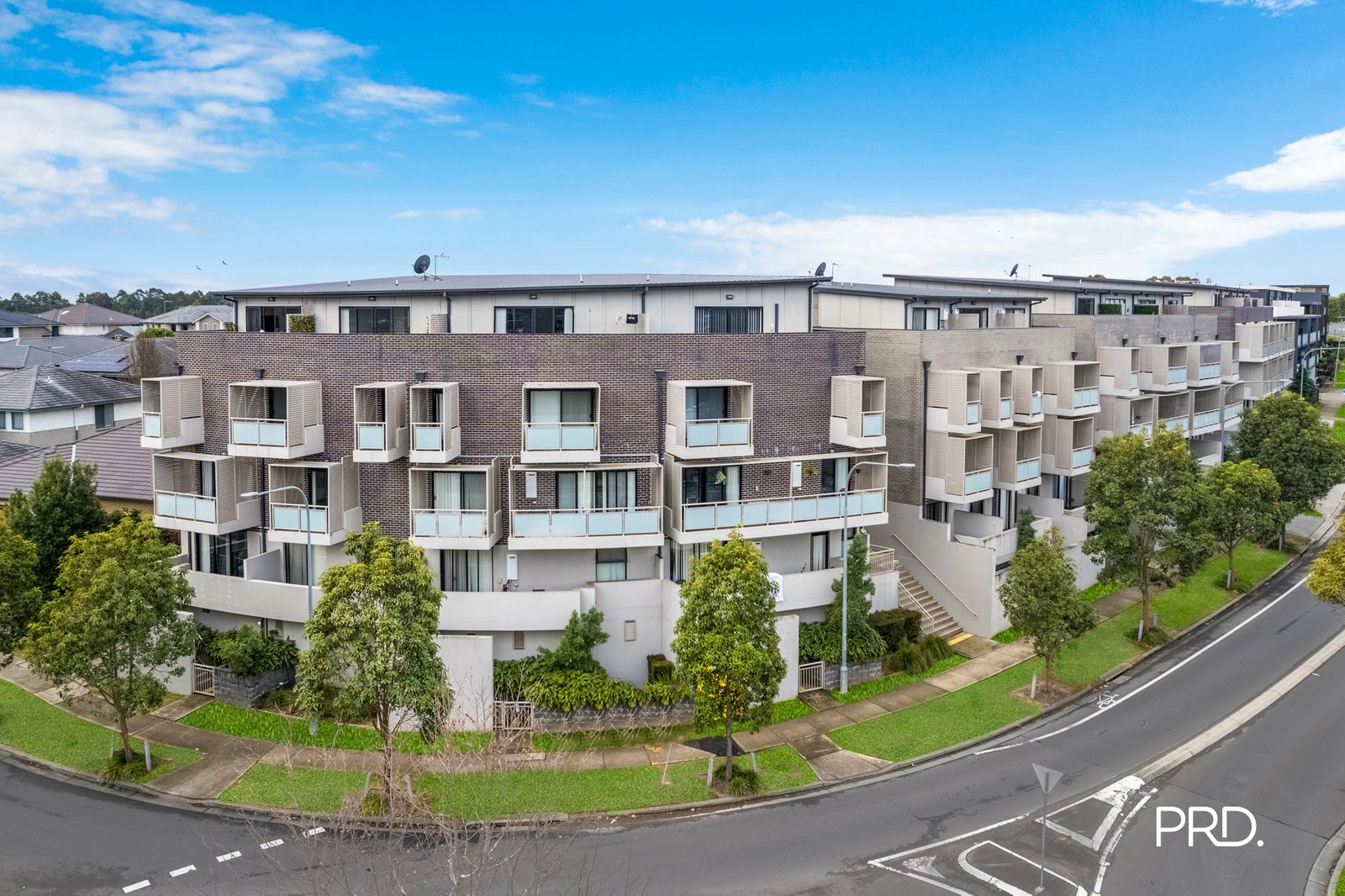 4/1 Glenmore Ridge Drive GLENMORE PARK 1