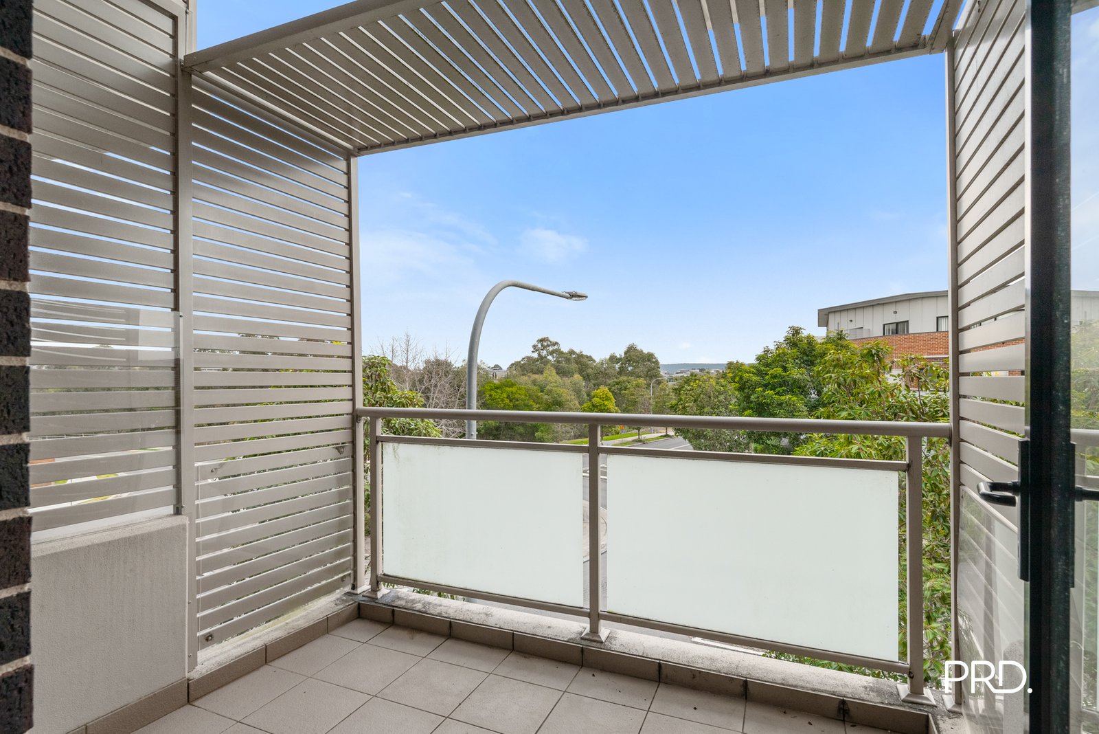4/1 Glenmore Ridge Drive GLENMORE PARK 12