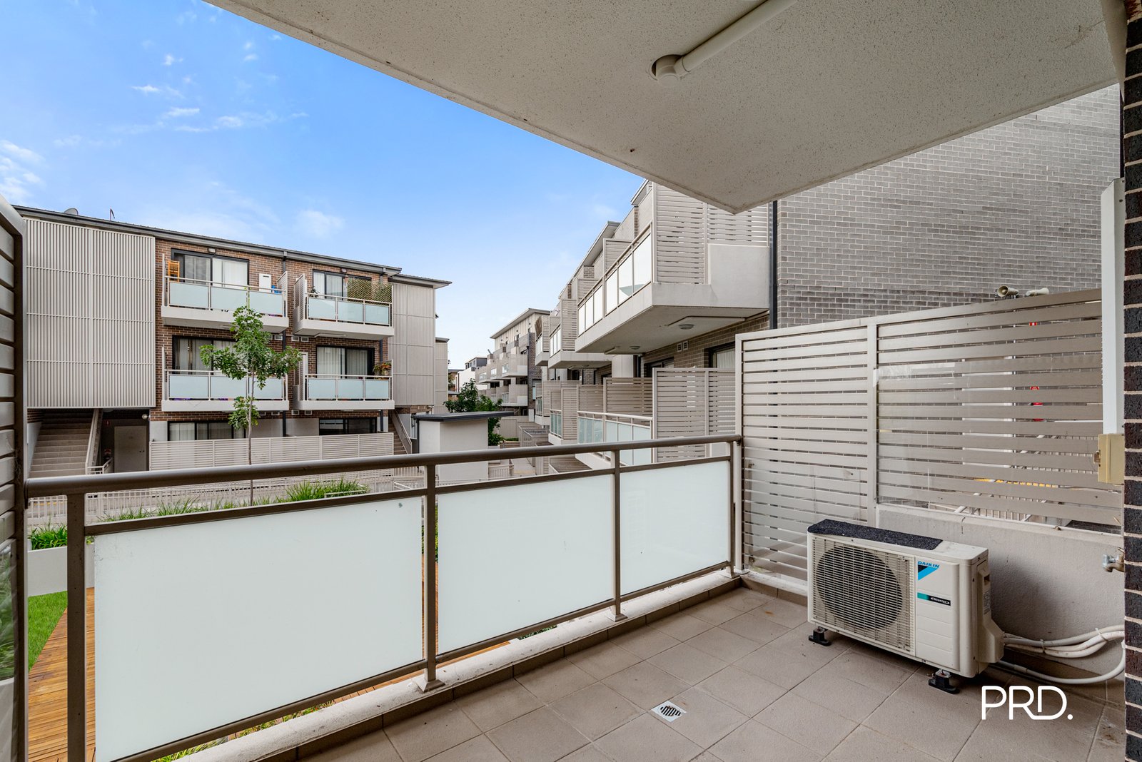 4/1 Glenmore Ridge Drive GLENMORE PARK 13